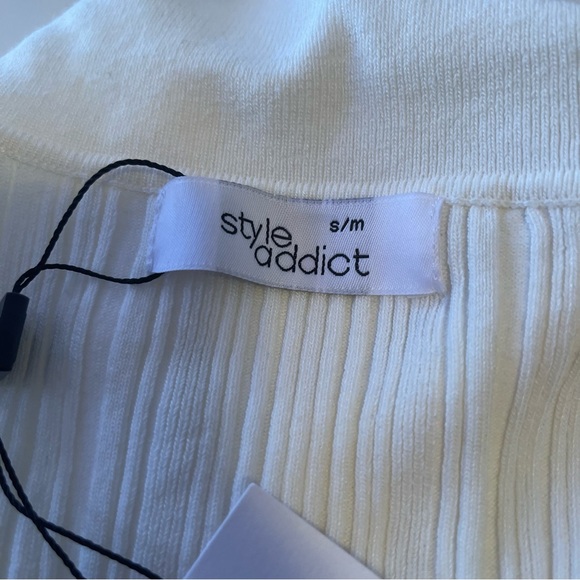 Style Addict Collared White  Shirt Dress - Picture 3 of 3